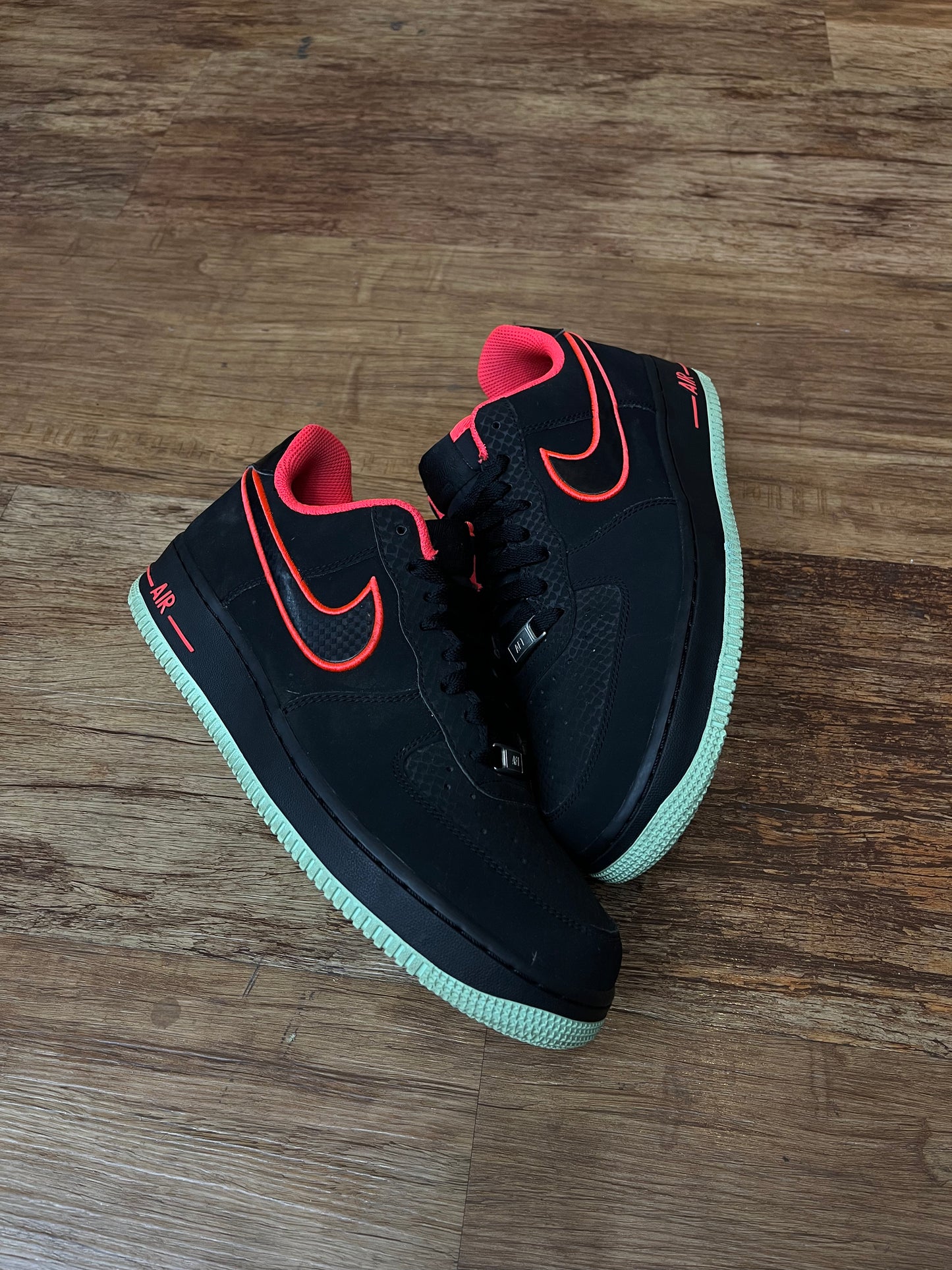 Nike Air Force 1 low Yeezy pre-owned no box