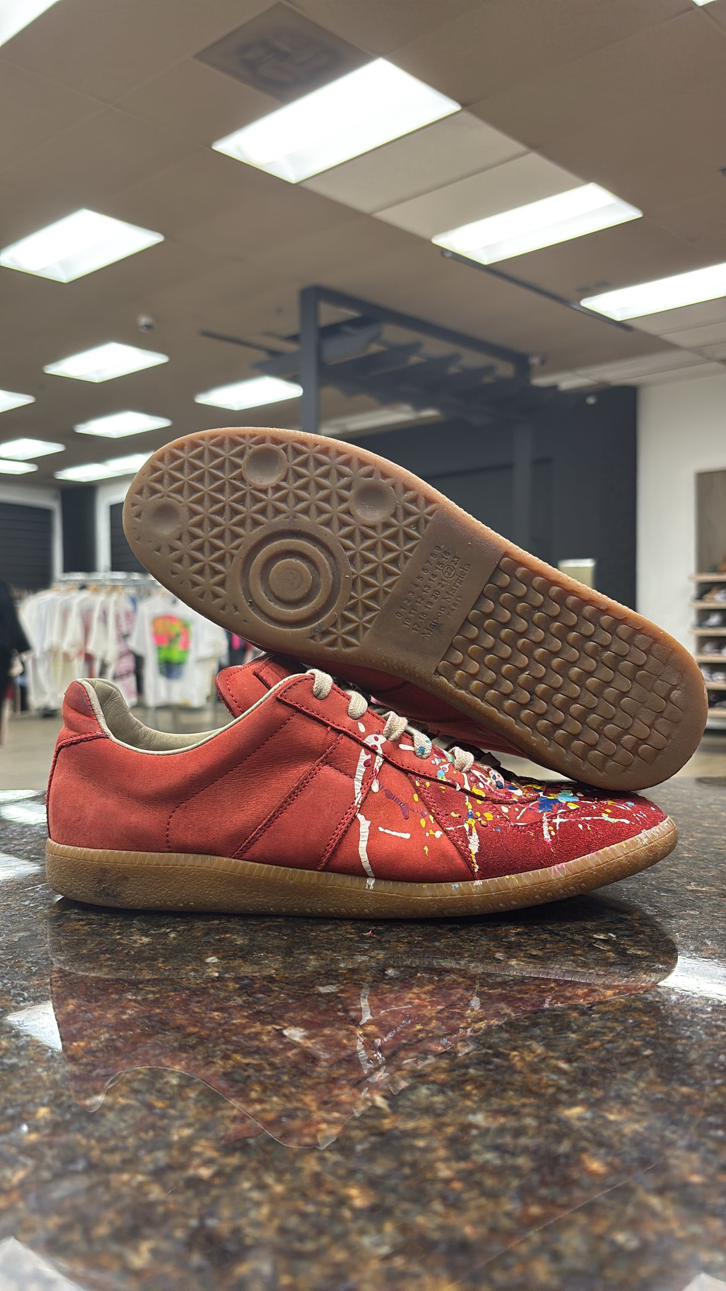 Maison Margiela ‘Red Splatter Paint’ USED NO BOX NO INSOLE