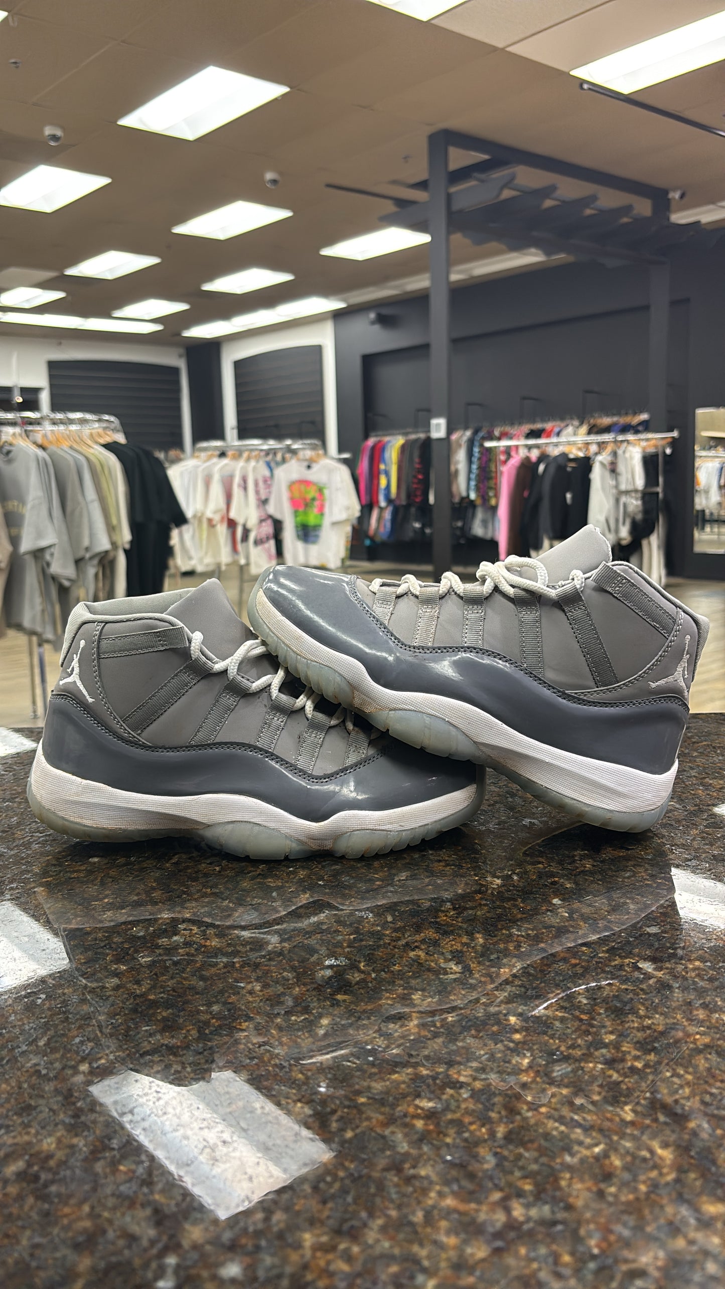 Jordan 11 ‘Cool Grey’ USED NO BOX NO INSOLE