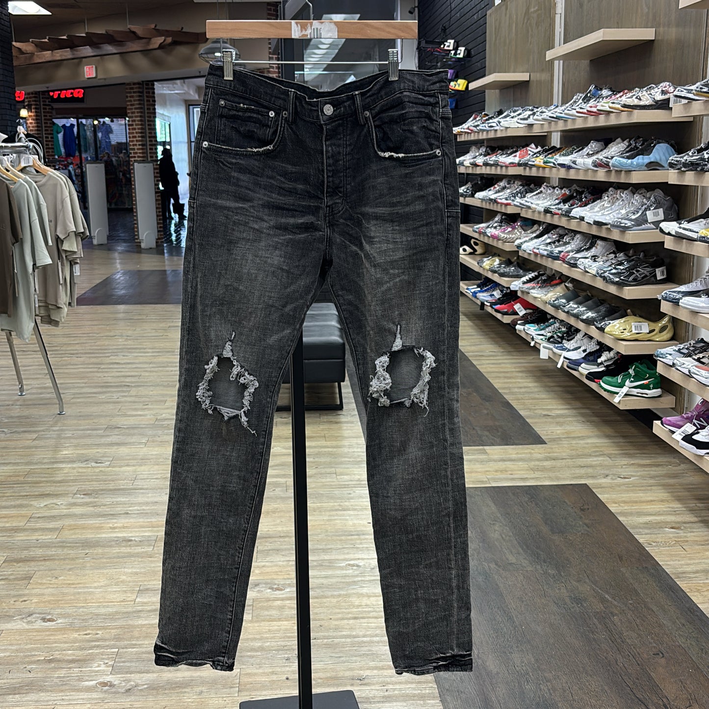 Used purple Jeans(no Tags)