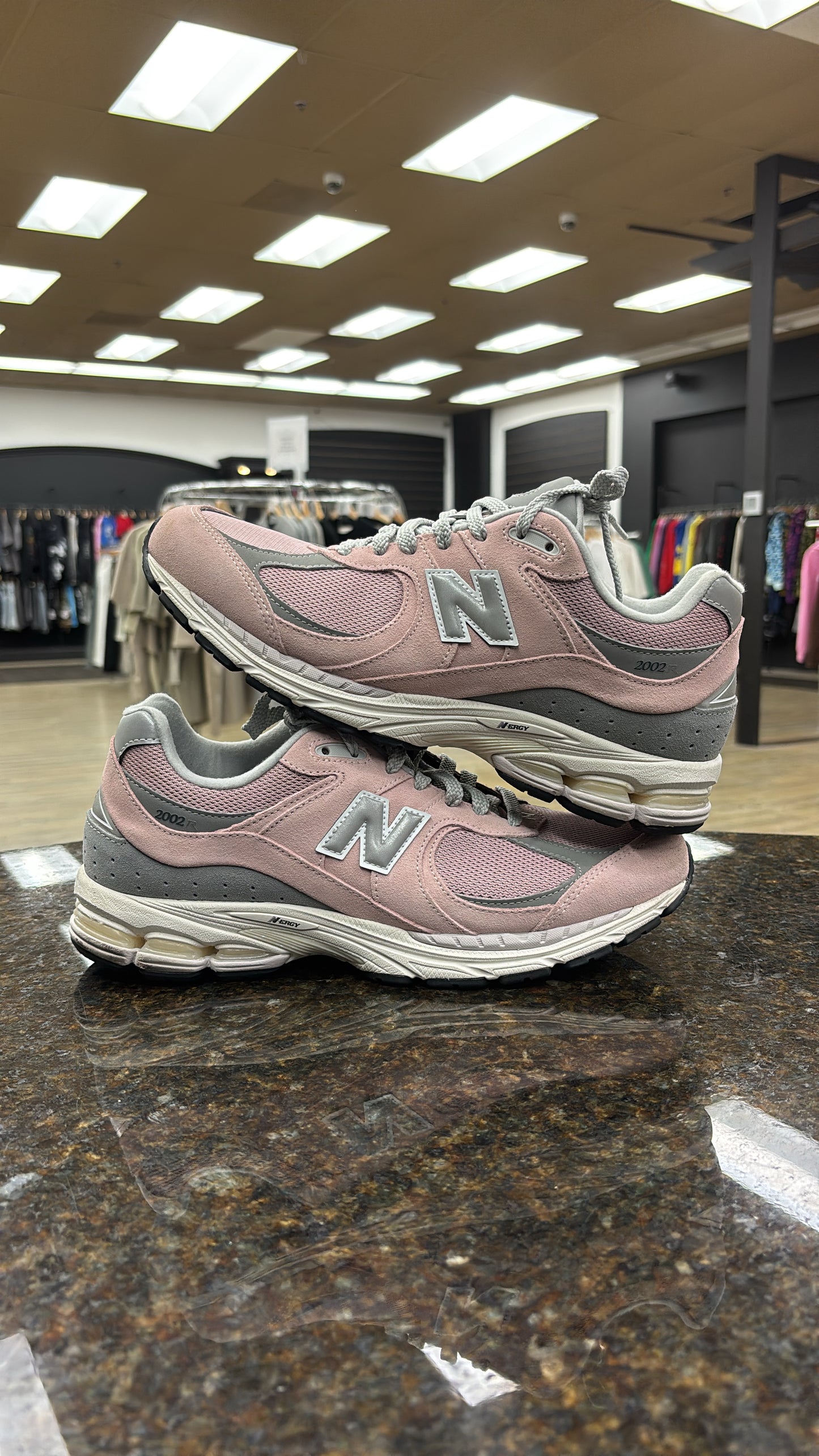 New balance orb Pink Used no box