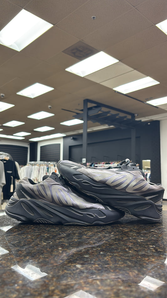 Yeezy 700 ‘Geode’ USED NO BOX