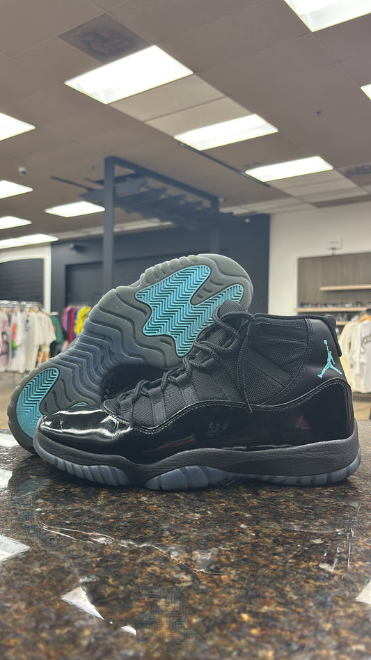 Jordan 11 Gamma USED NO BOX