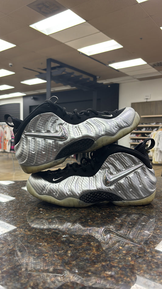 Nike Foamposite silver surfer preowned no box