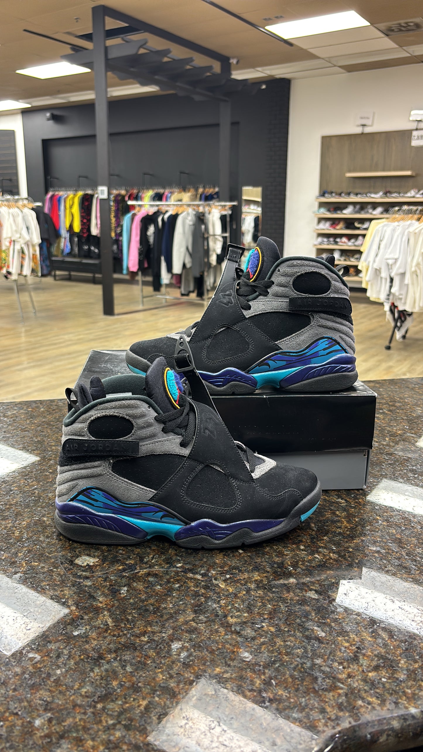 Jordan 8 Aqua preowned with box
