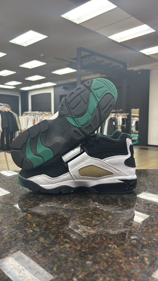 Nike DT emerald preowned no box