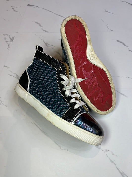 Christian Louboutin Sneaker Used no box