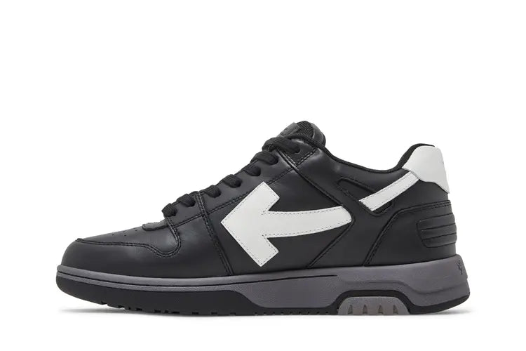 Off white low top black and white “OOO” USED with no box