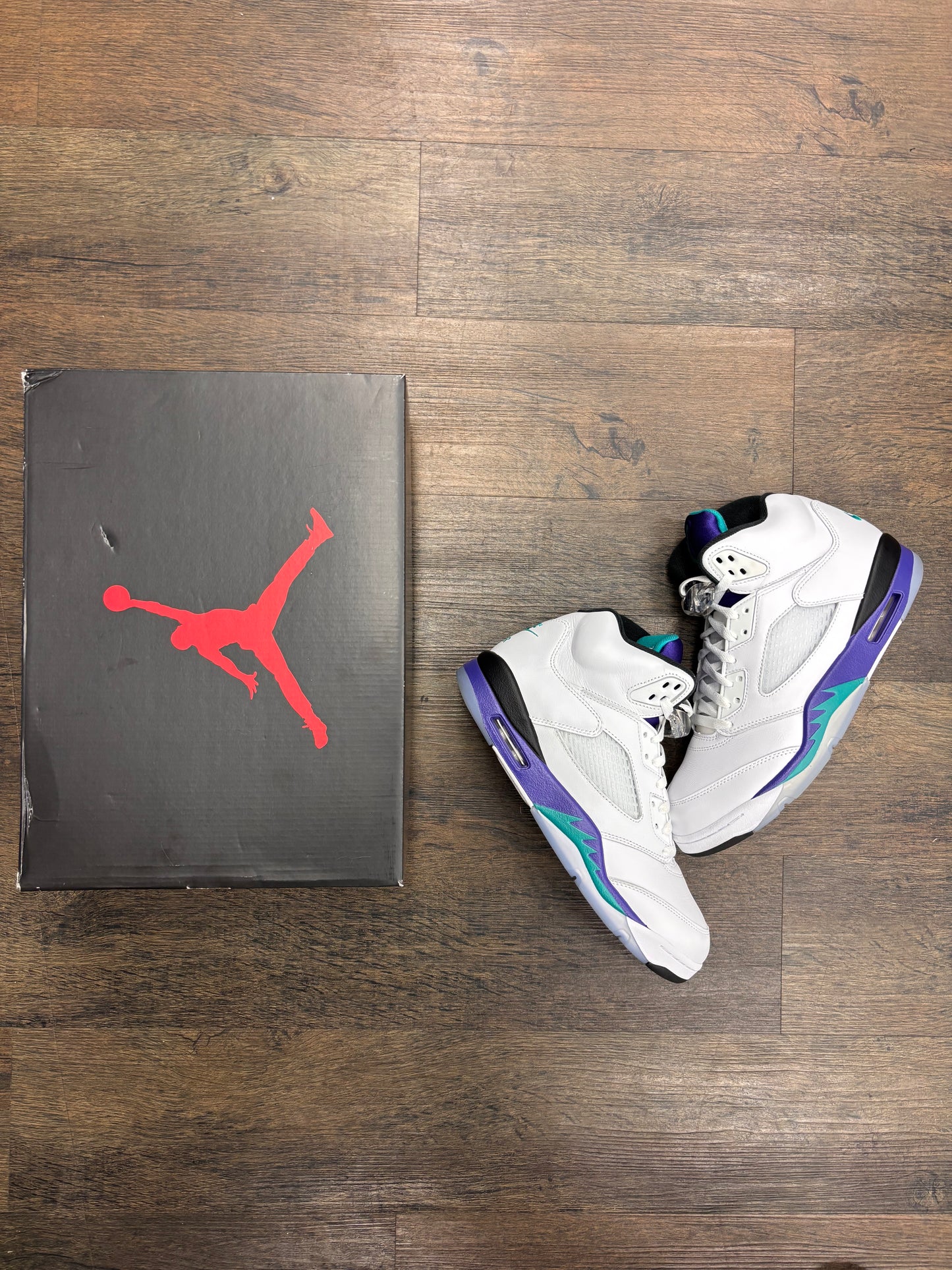 Jordan 5 ‘Grape’ PRE-OWNED W BOX