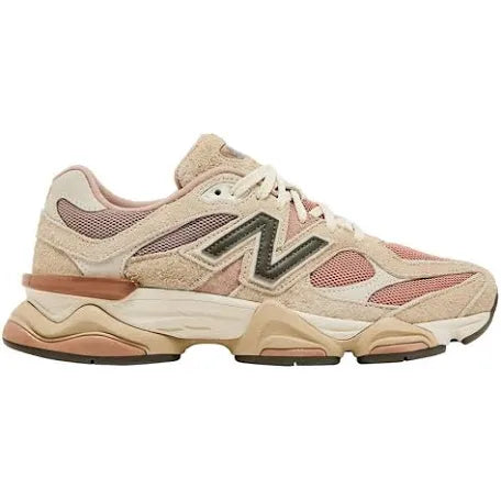 New Balance ‘9060 Light Sparrow’ USED NO BOX