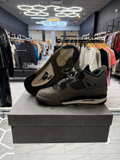 Jordan 4 ‘Cave Stone’ USED W ORIGINAL BOX