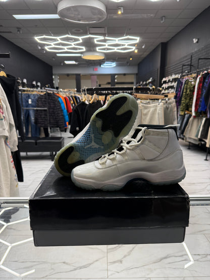 Jordan 11 ‘Legend Blue’ USED W BOX