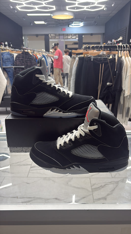 Jordan 5 Black Metallic USED W BOX