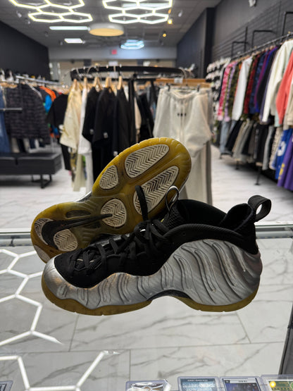 Nike Foamposite ‘Silver Suffer’ USED NO BOX