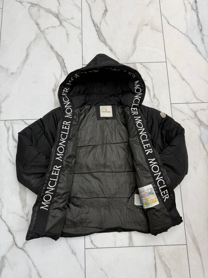 Moncler Coat PRE-OWNED