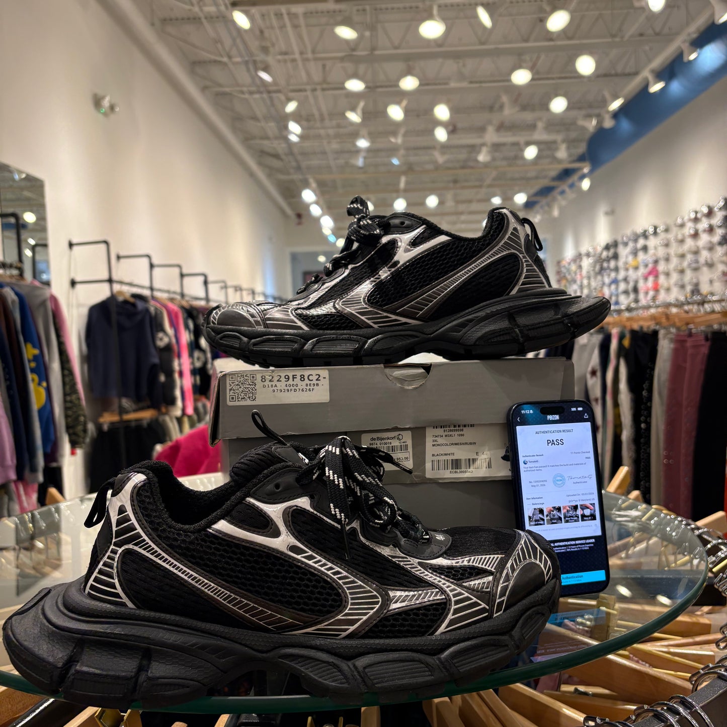 Balenciaga Black & White 3XL Sneakers VNDS OG ALL