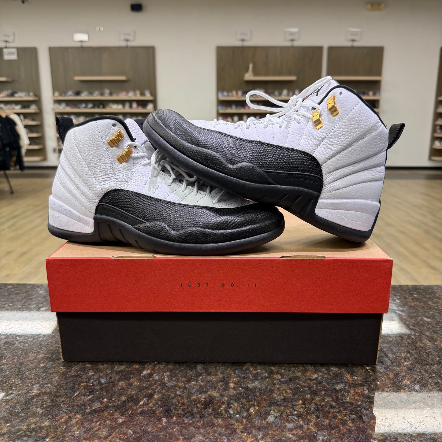 Jordan 12 “Royalty” Used With Box