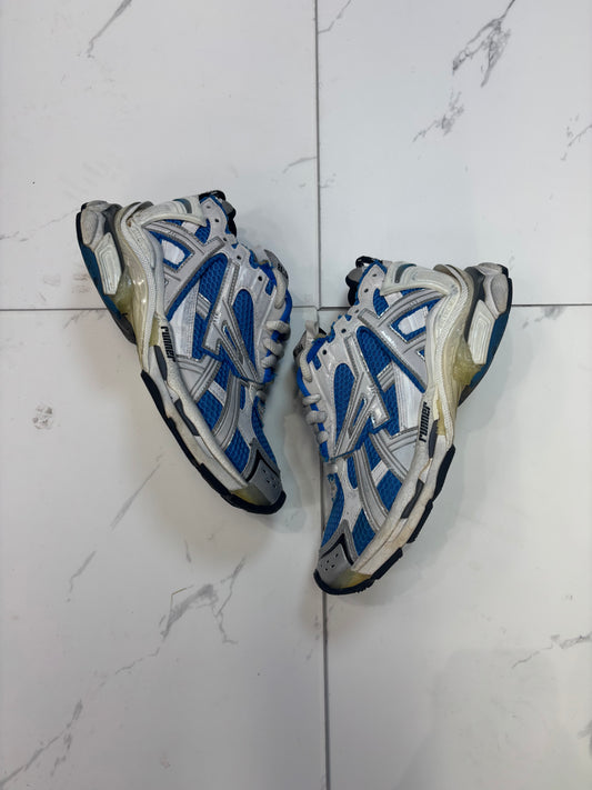 Balenciaga Runners Blue/White Used With No Box