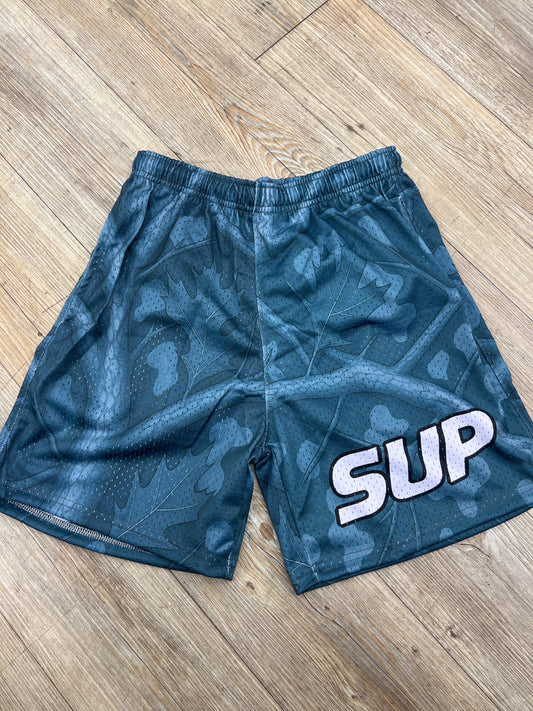 Sup dark green camo shorts
