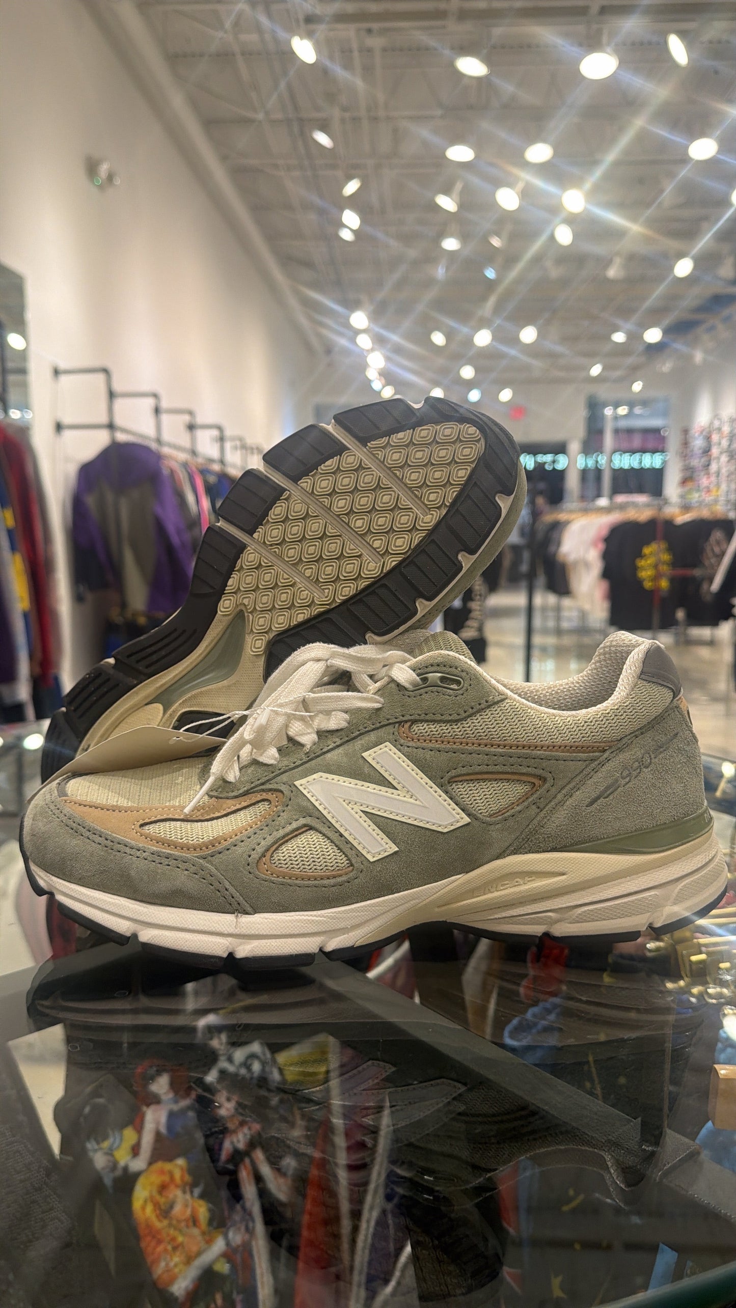 Teddy Santis x New Balance 990v4 Used No Box