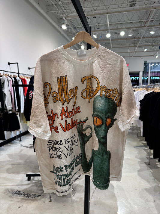 Vale Cream Alien Preowned Tee