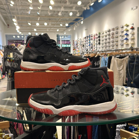 Jordan 11 Bred Used With Box